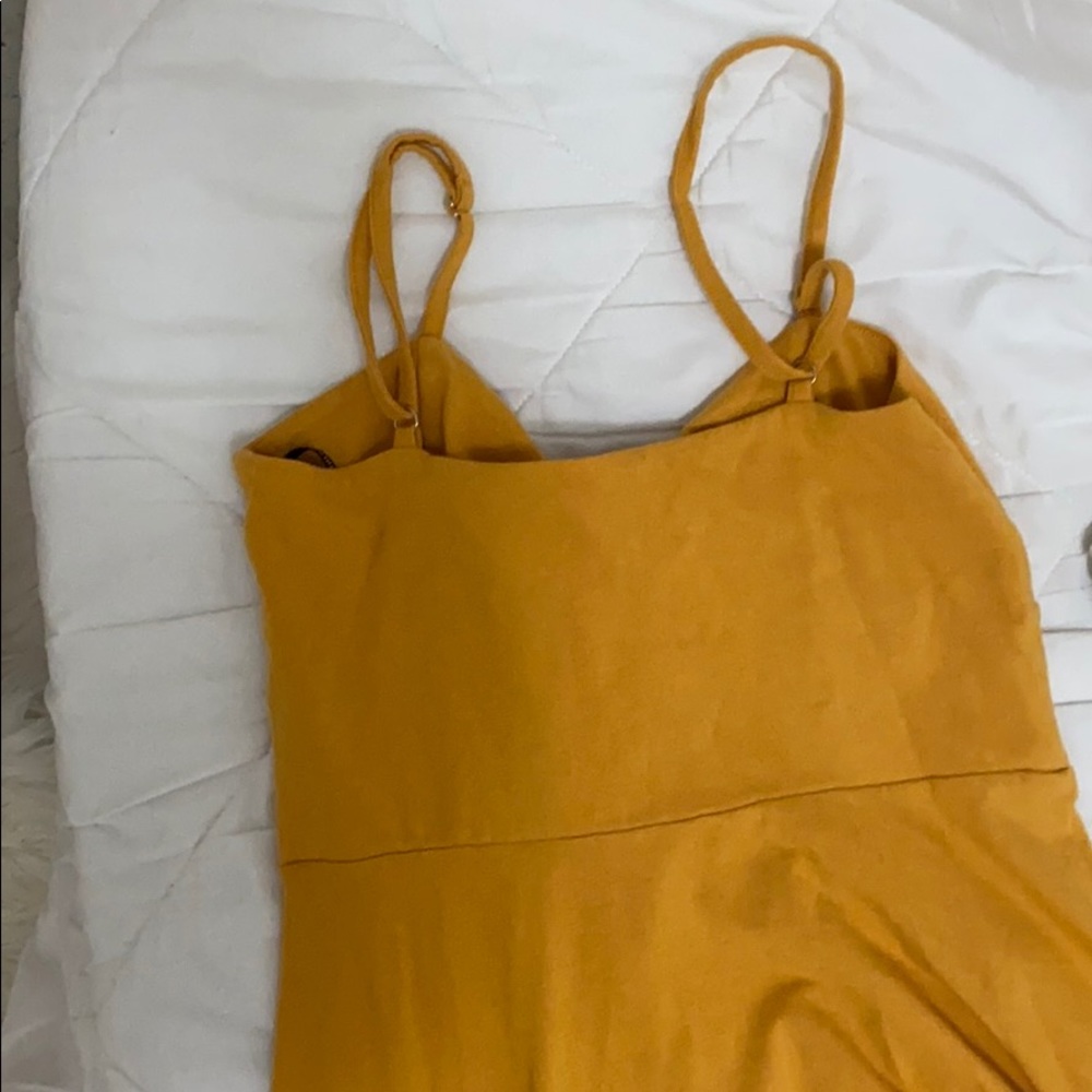 Dress - Picture 4 of 4